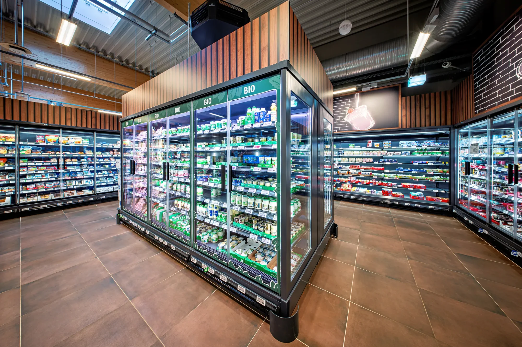 Refrigeração, congelamento e aquecimento modernos combinados